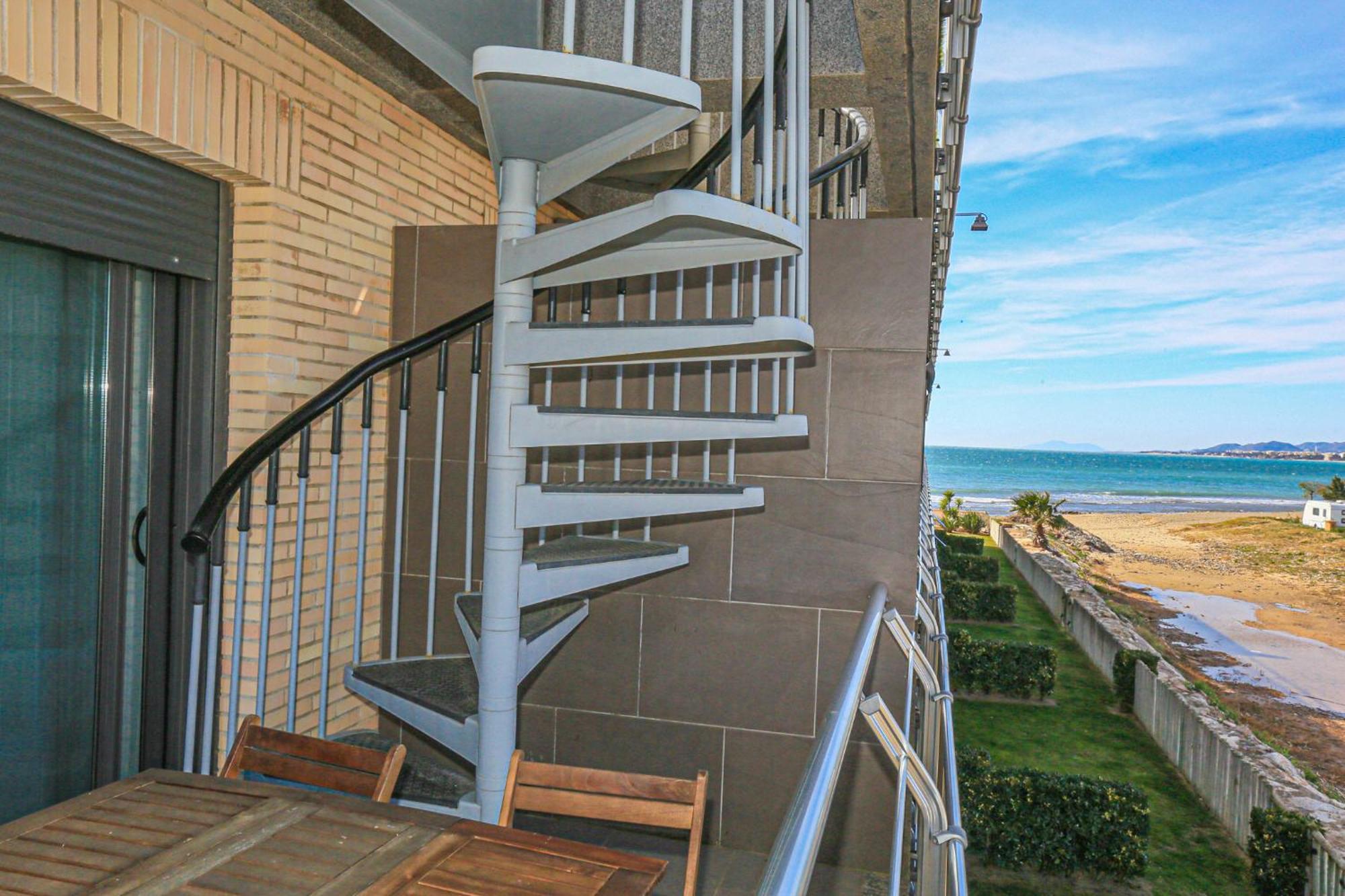 Апартаменты Di Mare Litoral Costa Dorada - Only Families Mont-roig del Camp Экстерьер фото