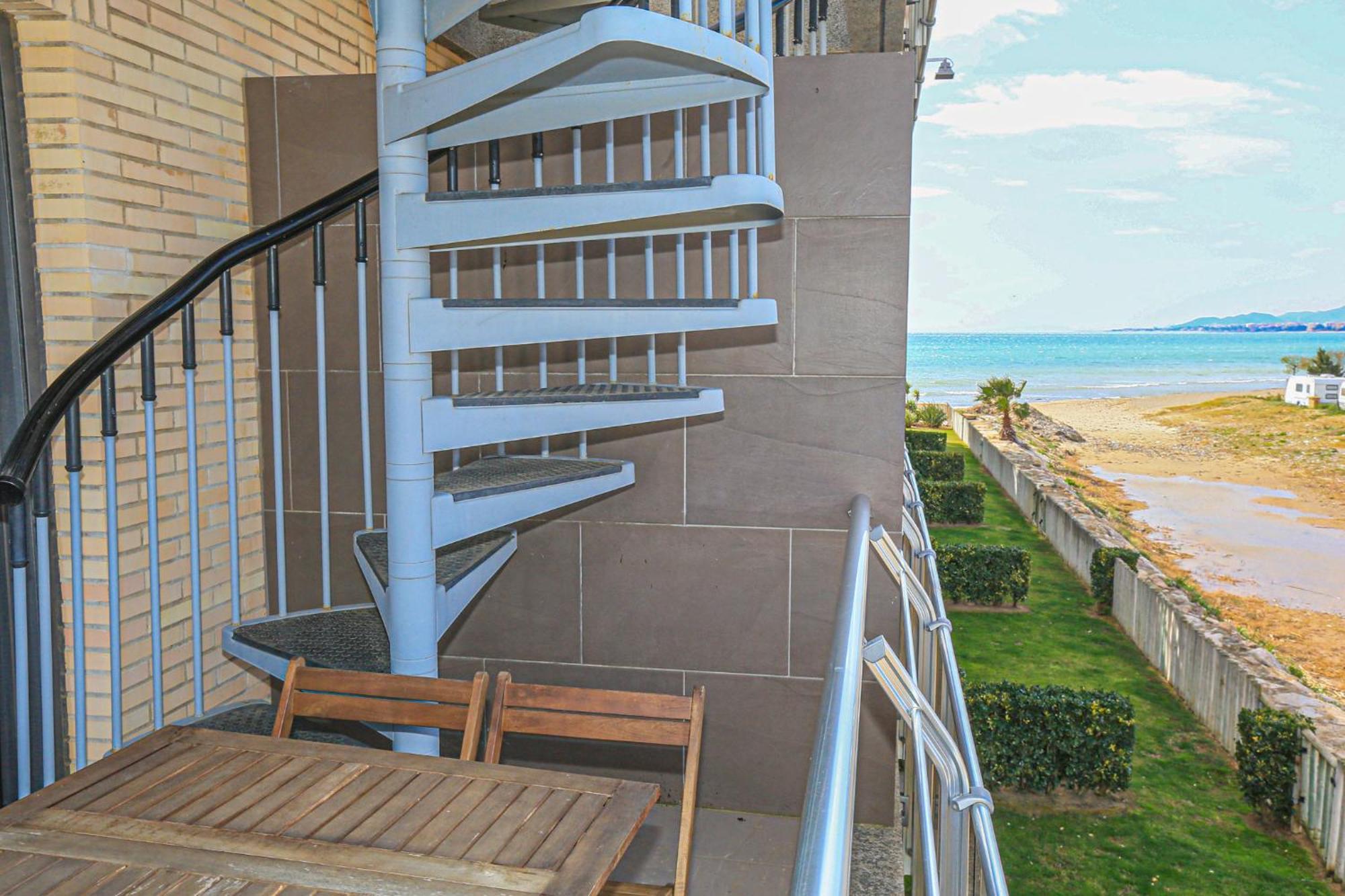 Апартаменты Di Mare Litoral Costa Dorada - Only Families Mont-roig del Camp Экстерьер фото