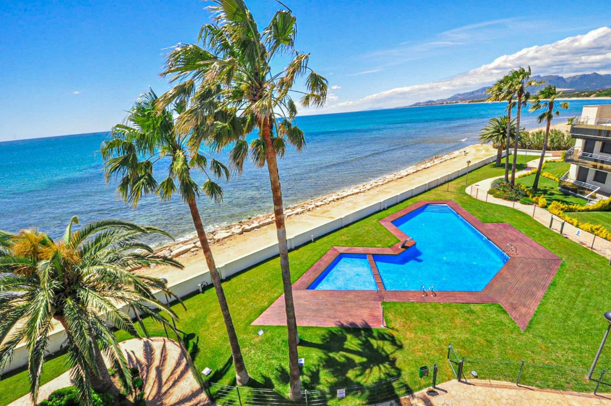 Апартаменты Di Mare Litoral Costa Dorada - Only Families Mont-roig del Camp Экстерьер фото