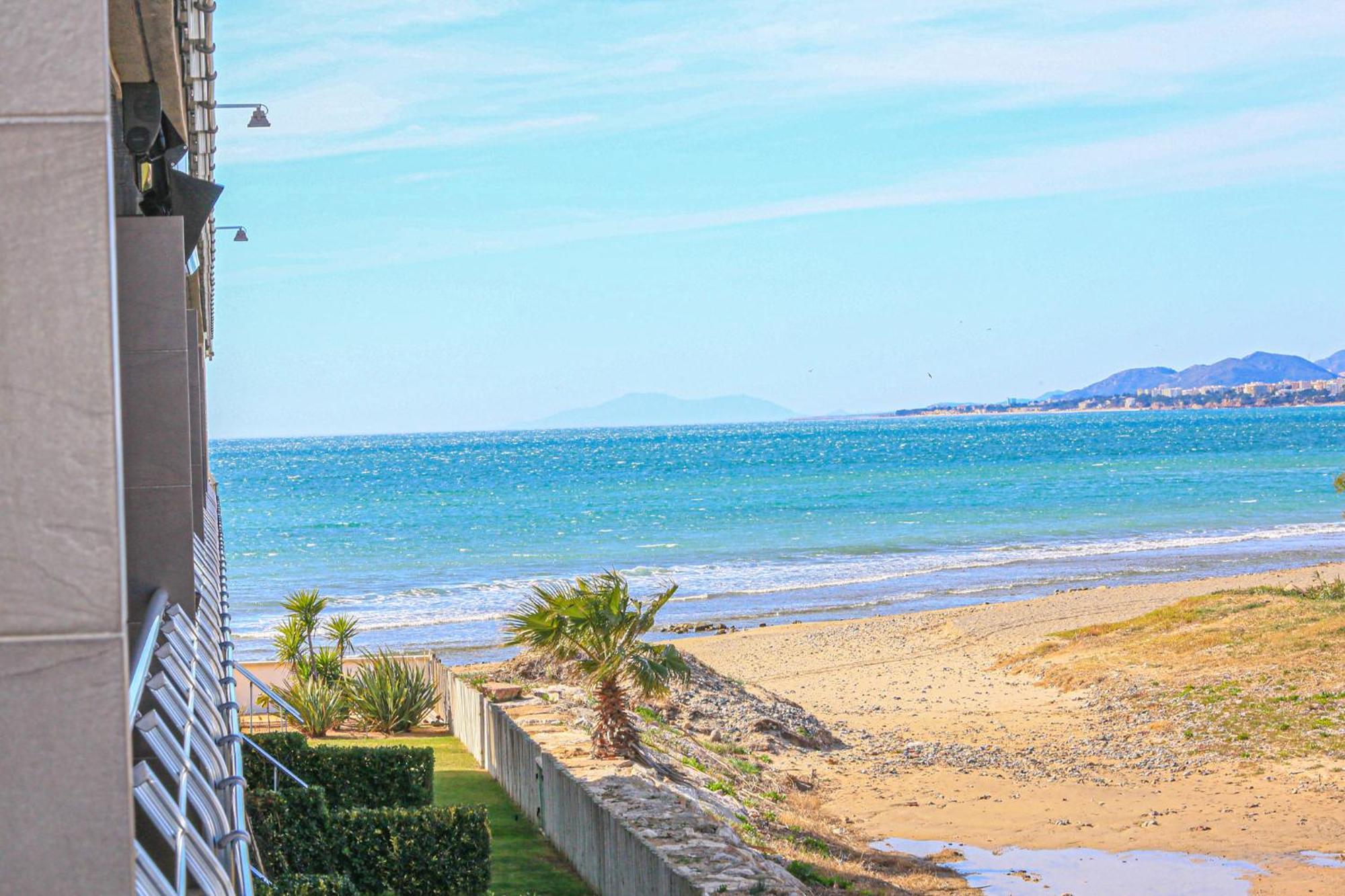 Апартаменты Di Mare Litoral Costa Dorada - Only Families Mont-roig del Camp Экстерьер фото
