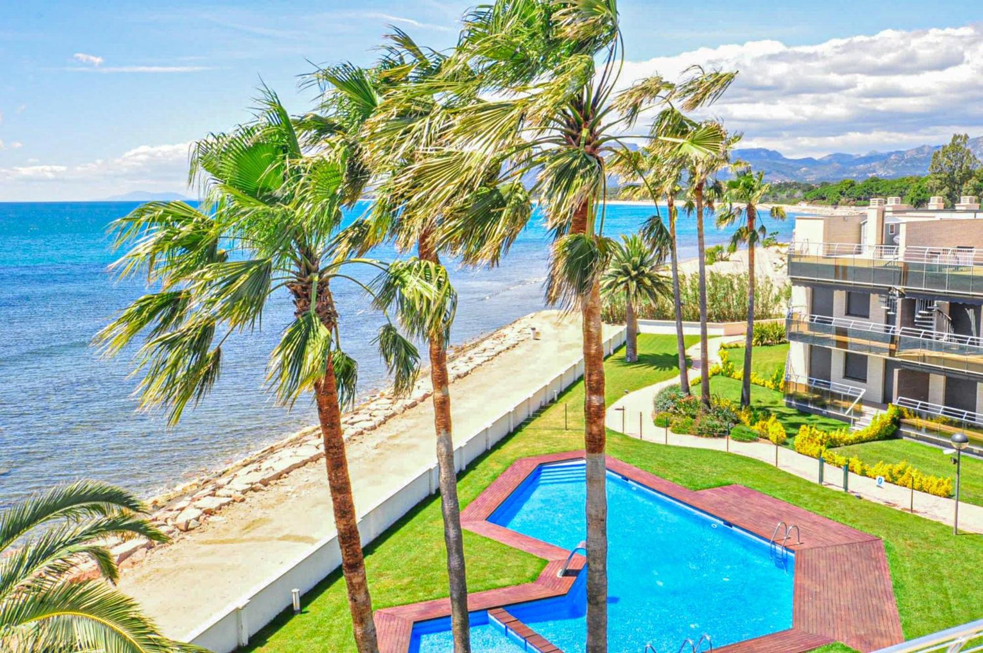 Апартаменты Di Mare Litoral Costa Dorada - Only Families Mont-roig del Camp Экстерьер фото